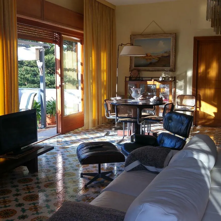 Casa Di Loretta Bed & Breakfast Palermo Italy